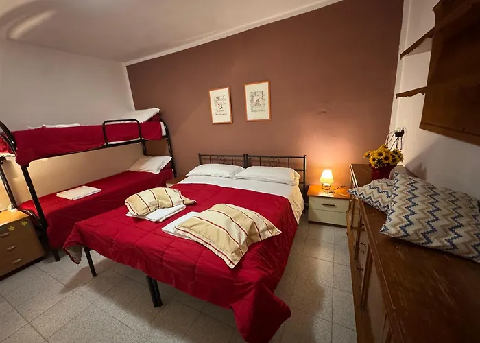 Admiral Center 아파트